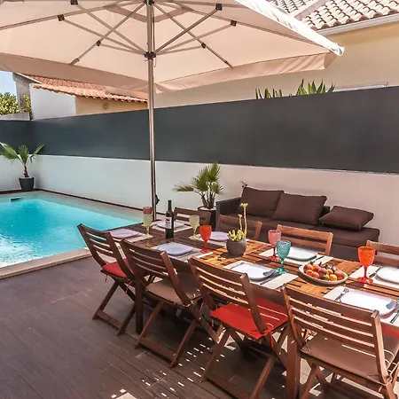 Villa Lilac Charneca (Setubal)