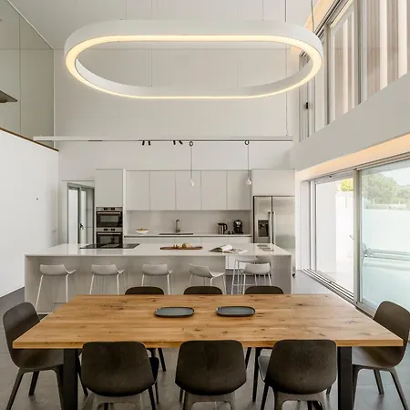 Lilac Cascais Villa With Swimming Pool Villa *
