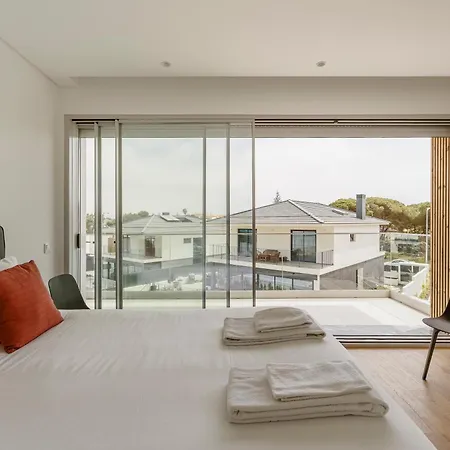 Lilac Cascais Villa With Swimming Pool