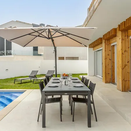 Villa Lilac Cascais Villa With Swimming Pool